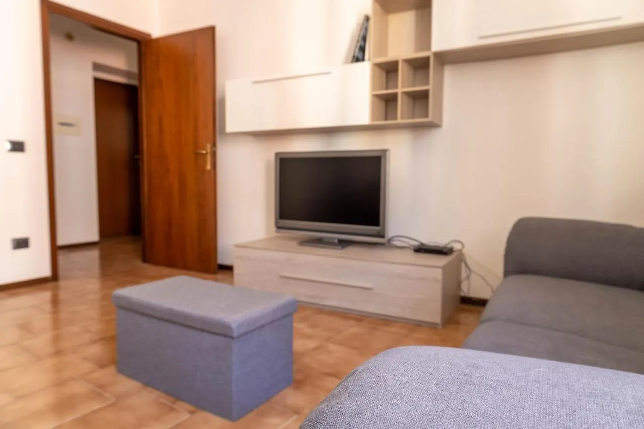Haus Martina Διαμέρισμα Ντεζεντσάνο ντελ Γκάρντα