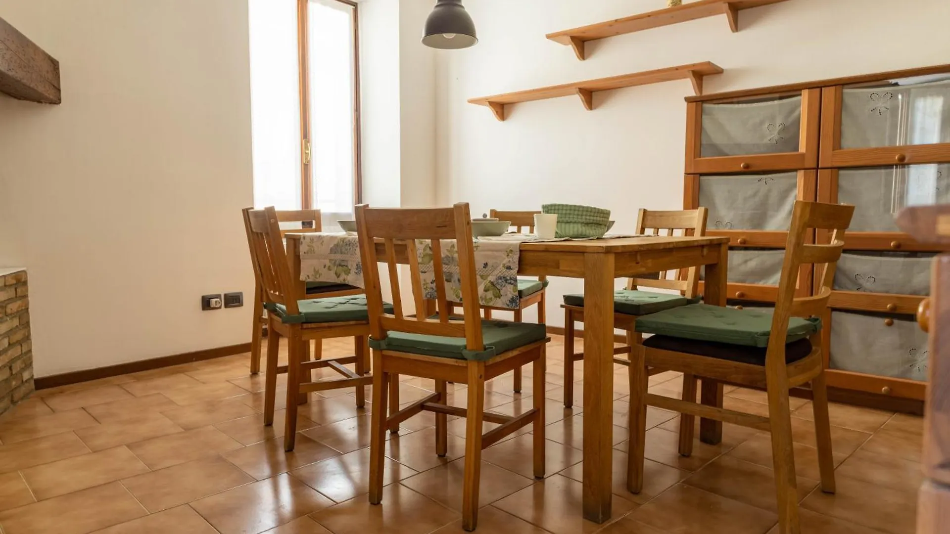 Haus Martina Διαμέρισμα Ντεζεντσάνο ντελ Γκάρντα 0*,  Ιταλία